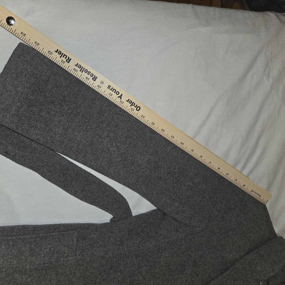 Calvin Klein Double-Breasted Women's Wool Coat. Sz 10 - Picture 11 of 11